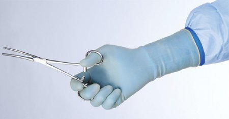 Cardinal Surgical Glove Protexis™ PI with Neu-Thera® Size 6 Sterile Pair Polyisoprene Extended Cuff Length Smooth Ivory Not Chemo Approved - M-486333-1620 - Case of 200