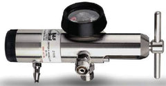 Allied Healthcare B & F Medical Oxygen Regulator Click Style with Gauge and 2 Check Valves 0 - 25 LPM Barb Outlet CGA-870