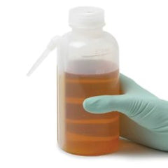 Wash Bottle Integrated Spout Polyethylene 250 mL PACK OF 2 MK-1253167