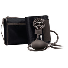marketlab Adult Deluxe Nylon Sphygmomanometer  Adult Sphyg- Hunter 1 / each