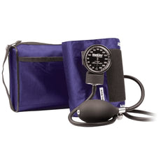 marketlab Adult Deluxe Nylon Sphygmomanometer  Adult Sphyg- Hunter 1 / each