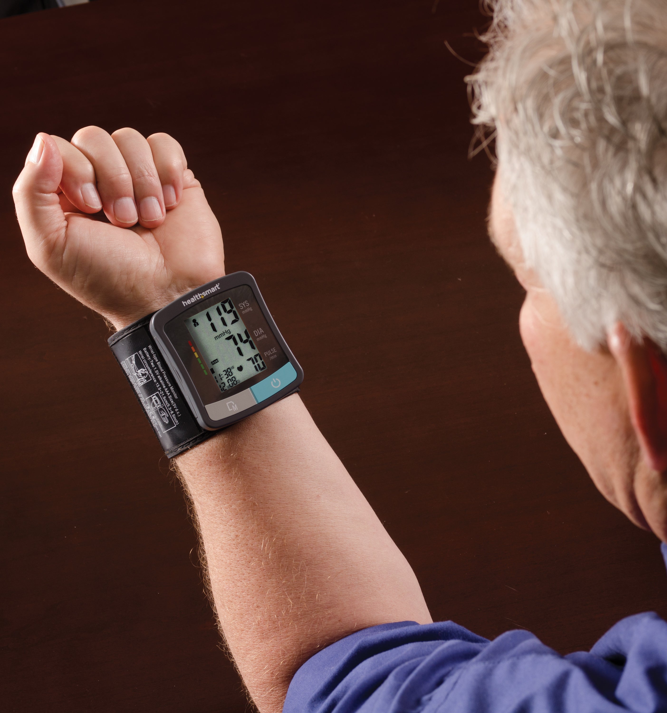 HealthSmart-Standard-Series-Wrist-Blood-Pressure-Monitor