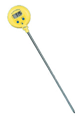 Fisher Scientific Digital Laboratory Thermometer Fisherbrand™ Traceable® Fahrenheit / Celsius -58° to 572°F (-50° to 300°C) Stainless Steel Probe Handheld Battery Operated