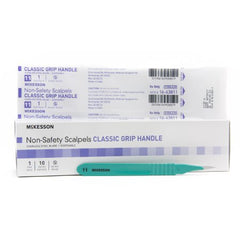 Scalpel McKesson No. 11 Stainless Steel / Plastic Classic Grip Handle Sterile Disposable - M-1029065-1515 - Each