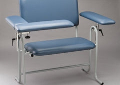 Dukal Blood Drawing Chair Tech Med® Bariatric Flip Up Arm Blue