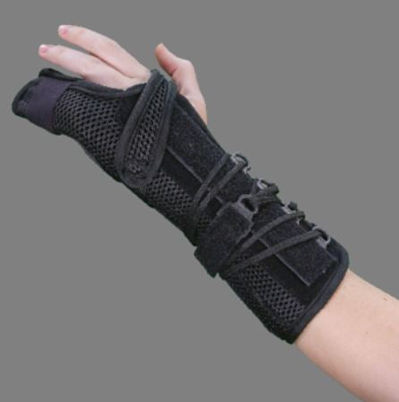 DeRoyal Boxer Fracture Brace Warrior® Aluminum / Fabric Left Hand Black One Size Fits Most