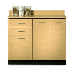 Clinton Industries CABINET, TRTMT 3DOOR/2DRWR MAPLE LONG BASE 42"