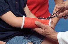 BSN Medical Cast Tape Delta-Cast® Conformable 3 Inch X 12 Foot Polyester Red