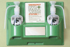 Fisher Scientific Eyewash Station Wall Mount Dual 32 oz. Bottles
