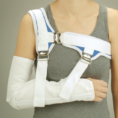DeRoyal Acromioclavicular Splint DeRoyal® One Size Fits Most Hook and Loop Closure Left or Right Arm