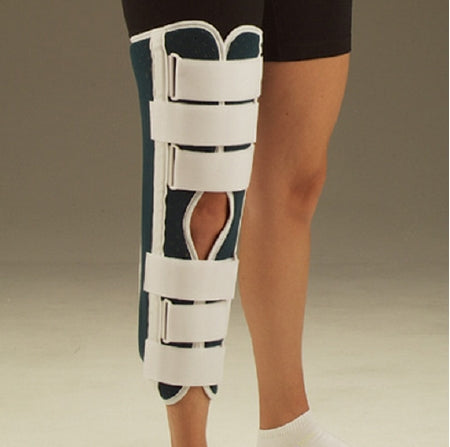 DeRoyal Knee Immobilizer DeRoyal® Medium Hook and Loop Closure 24 Inch Length Left or Right Knee