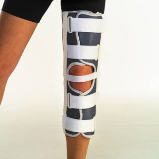 Zimmer Knee Immobilizer One Size Fits Most Hook and Loop Closure 16 Inch Length Left or Right Knee