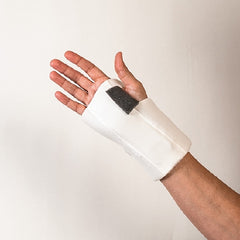 Scott Specialties Wrist Brace Contoured Metal / Uni-Foam™ Right Hand White Regular
