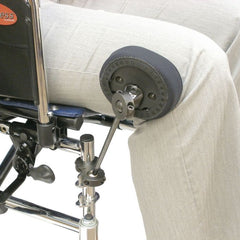 Multi-Axis Knee Pad/Adductor Assembly