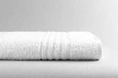 Standard Textile Bath Towel 22 X 46 Inch Cotton / Polyester White Reusable