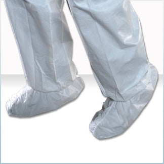 Alpha ProTech Shoe Cover Critical Cover® MaxGrip® Medium Shoe High Nonskid Sole White NonSterile
