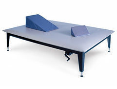 Hausmann Industries Crank Hydraulic Mat Platform 1425 Series 4 W X 6 L Foot 20 to 30 Inch Height 750 lbs. Weight Capacity Steel Frame