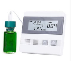 Cole-Parmer Inst. Digital Thermometer Traceable® Fahrenheit / Celsius -40° to +176°F (-40° to +80°C) Bottle Probe Flip-out Stand / Wall Mount Battery Operated