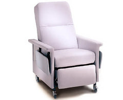 Champion Manufacturing Manual Relax Recliner 59 Series Cirque Champagne 3 Inch Steel Casters