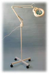 Brandt Industries Magnifying Lamp Mobile Base White