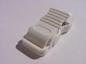 Lynn Medical Adapter Clip Universal, White, Tab Type - M-527648-1305 - Pack of 1