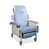 4-Position Dialysis Recliner 4-Position Dialysis Recliner • 30.5"W x 38"D x 47.5"H ,1 Each - Axiom Medical Supplies