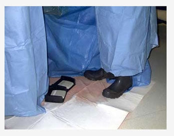 Sandel Medical Industries Absorbent Floor Mat DriFloor™ 16-1/2 X 20 Inch - M-663774-3434 - Case of 75